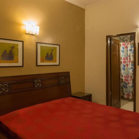 Woodpecker Apartments Hauz Khas Nova Deli Exterior foto