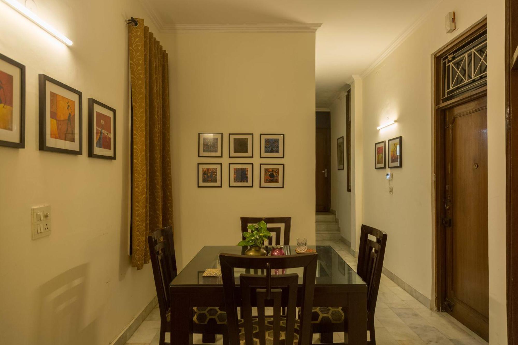 Woodpecker Apartments Hauz Khas Nova Deli Exterior foto